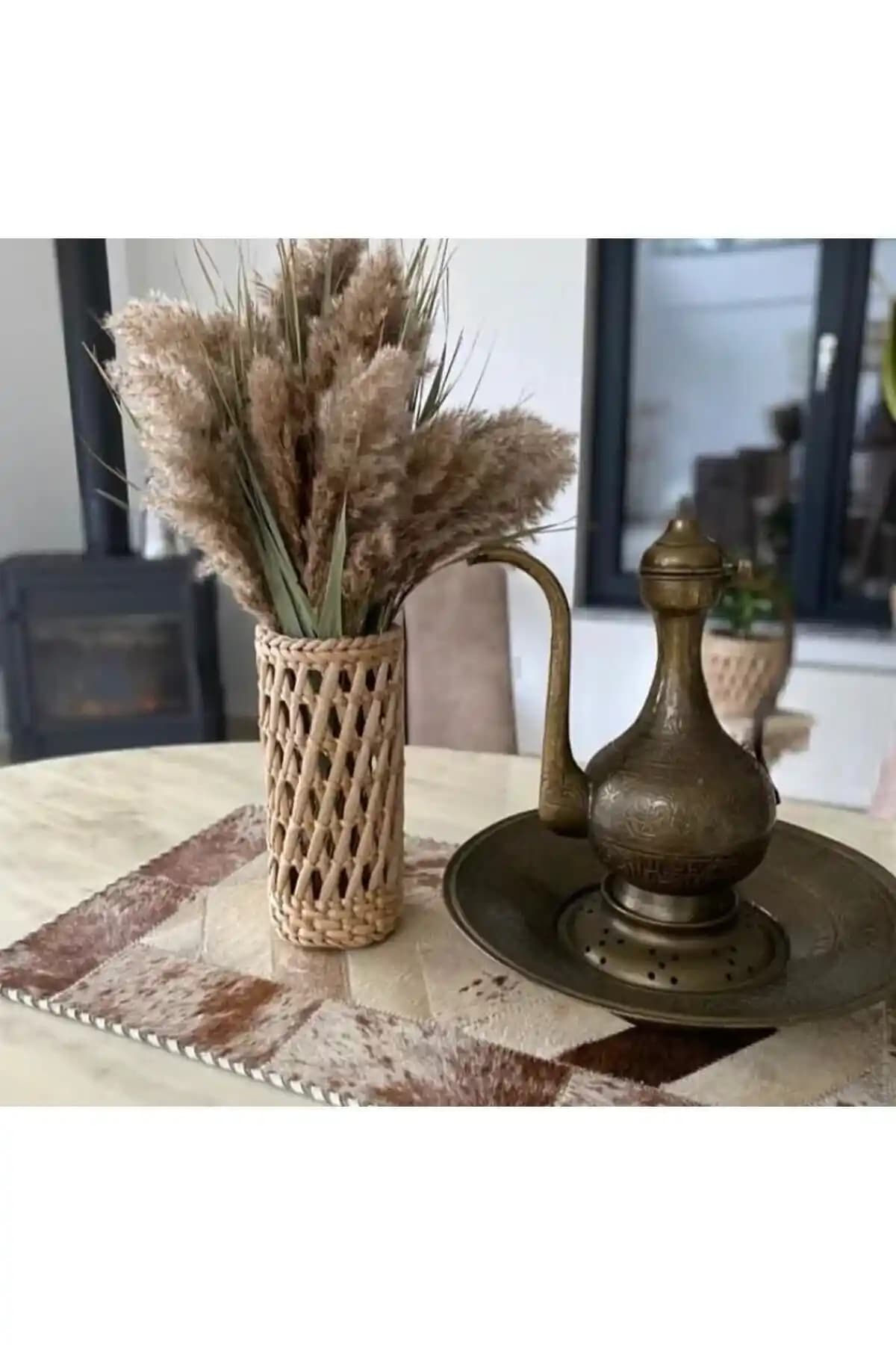 Bohem Tarzı Vazolar ile Evinize Sanatsal ve Özgün Bir Dokunuş Katın