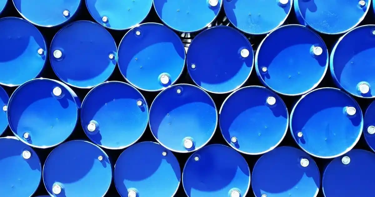 Bordo Mobilya Kullanımı ve Dekorasyon İpuçları Ev Dekorasyonunda Zarafet ve Sıcaklık Yaratır