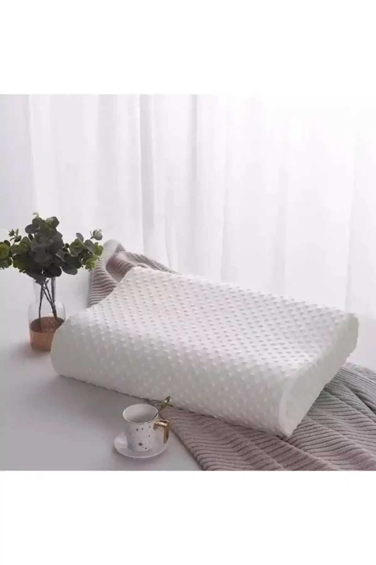 Boyun Sağlığı İçin Dekoratif ve Ergonomik Ortopedik Yastıklar