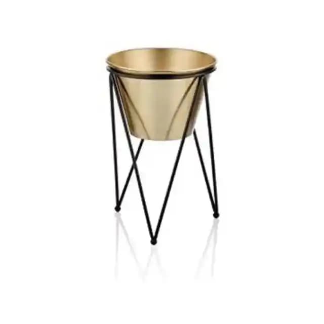 Dekoratif Saksılıklarla Mekânlara Estetik Katmanın Yolları ve Malzeme Seçenekleri