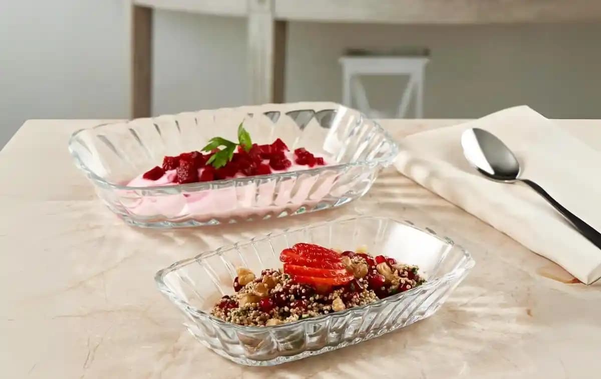 Dikdörtgen Servis Tabağı ile Şık ve Fonksiyonel Masa Dekorasyonu Rehberi