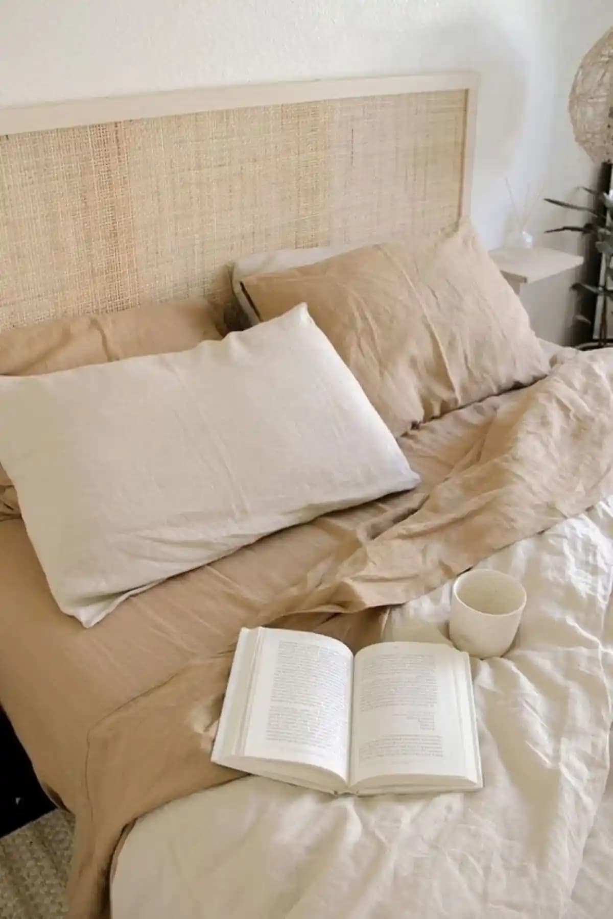 Doğal Hasır Yatak Başlığı: Estetik ve Dayanıklı Tasarımlarla Yatak Odası Dekorasyonu