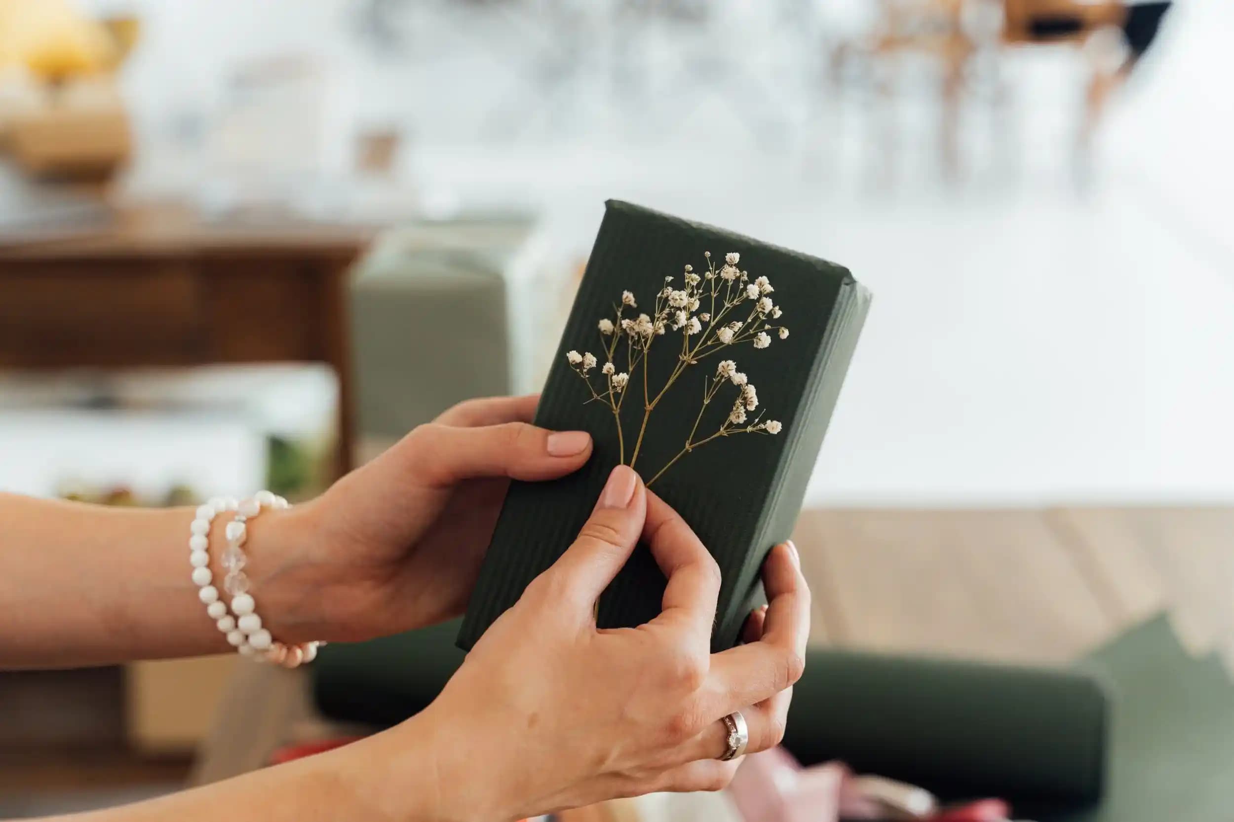 Ev Dekorasyonu ve Hediye Seçenekleriyle Yaşam Alanlarınızı Geliştirin