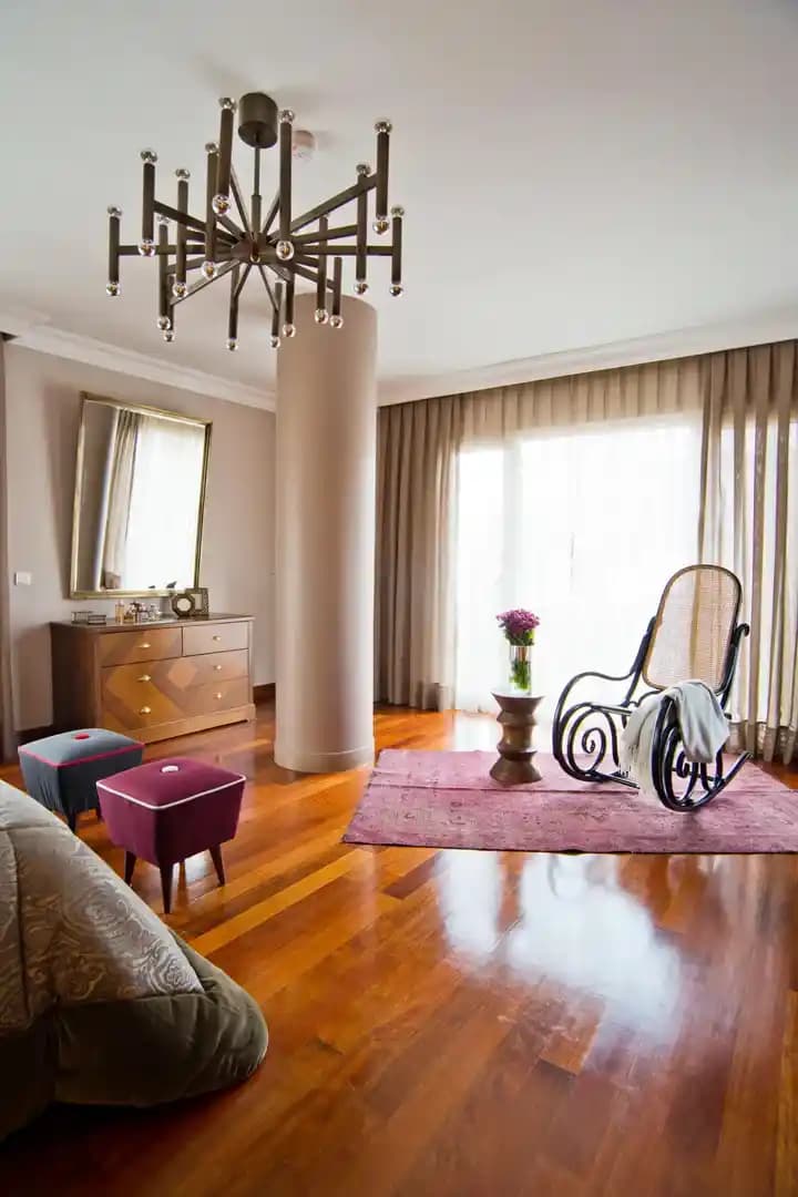 Ev Dekorasyonuna Uygun Modern ve Konforlu Sallanan Sandalye Seçenekleri