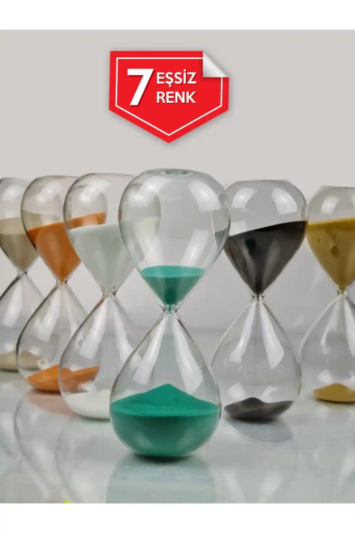 Ev Dekorasyonunda Anlamlı Kum Saatleri: Estetik ve Sembolik Değerleriyle Öne Çıkan Objeler