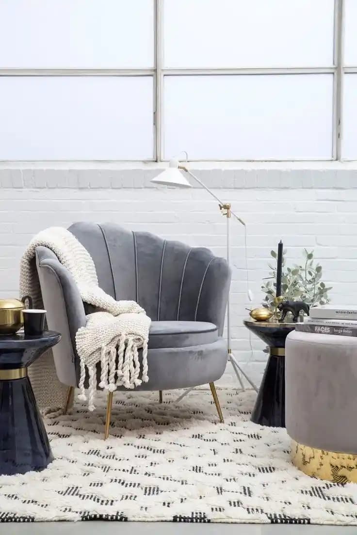 Ev Dekorasyonunda İşlevsel Berjerlerin Önemi ve Seçim Kriterleri