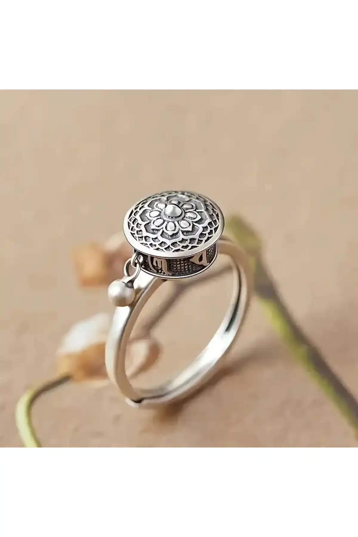 Ev Dekorasyonunda Stres Yüzüğü Kullanımı ve Rahatlatıcı Etkileri