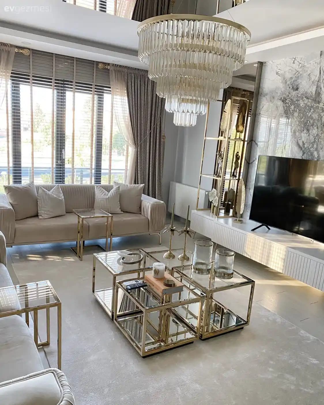 Ev Dekorasyonunda Sürahi Takımlarının Önemi ve Seçim Rehberi