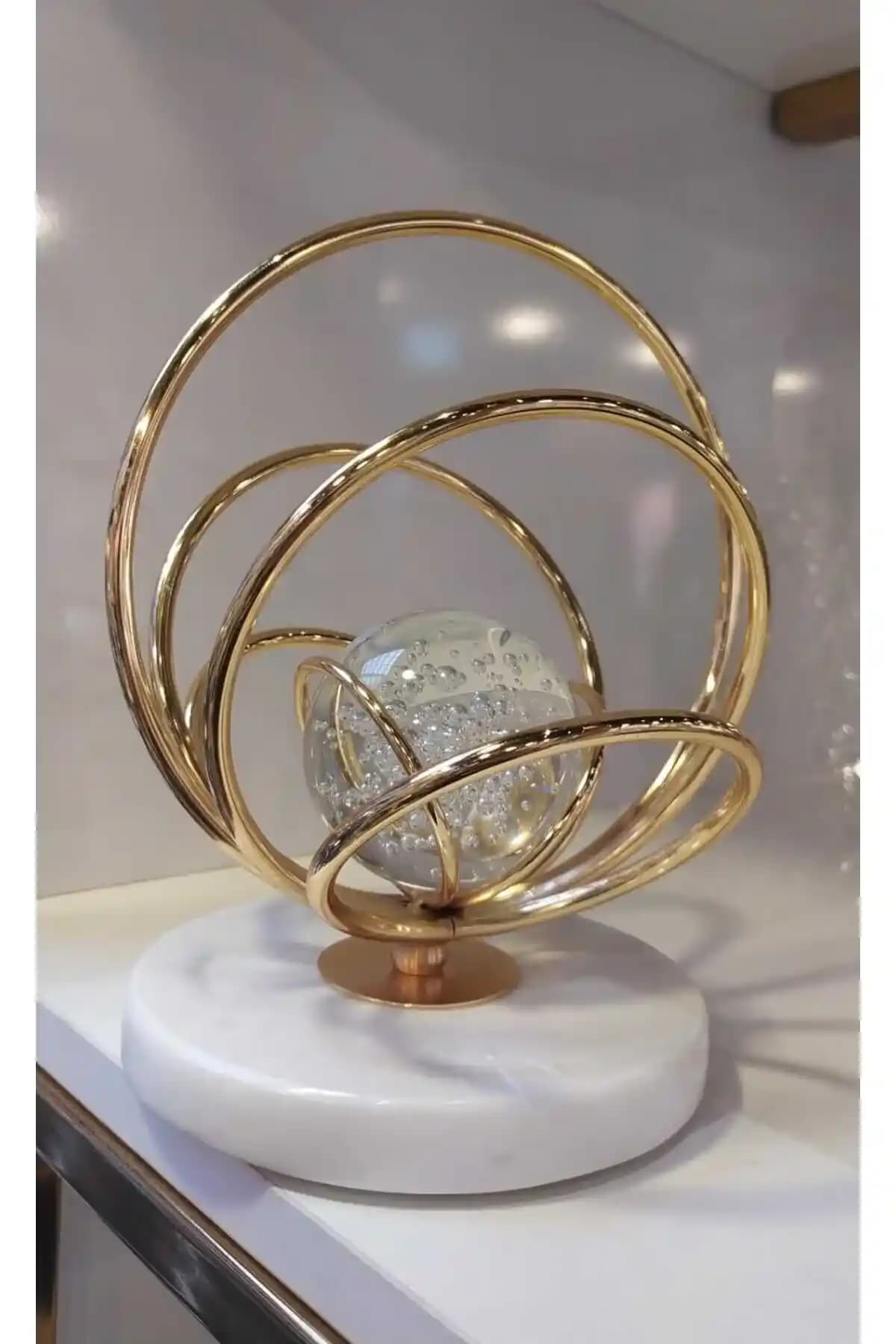 Ev Ofisleri İçin Masa Üstü Aksesuarları ve Kullanım İpuçları Rehberi