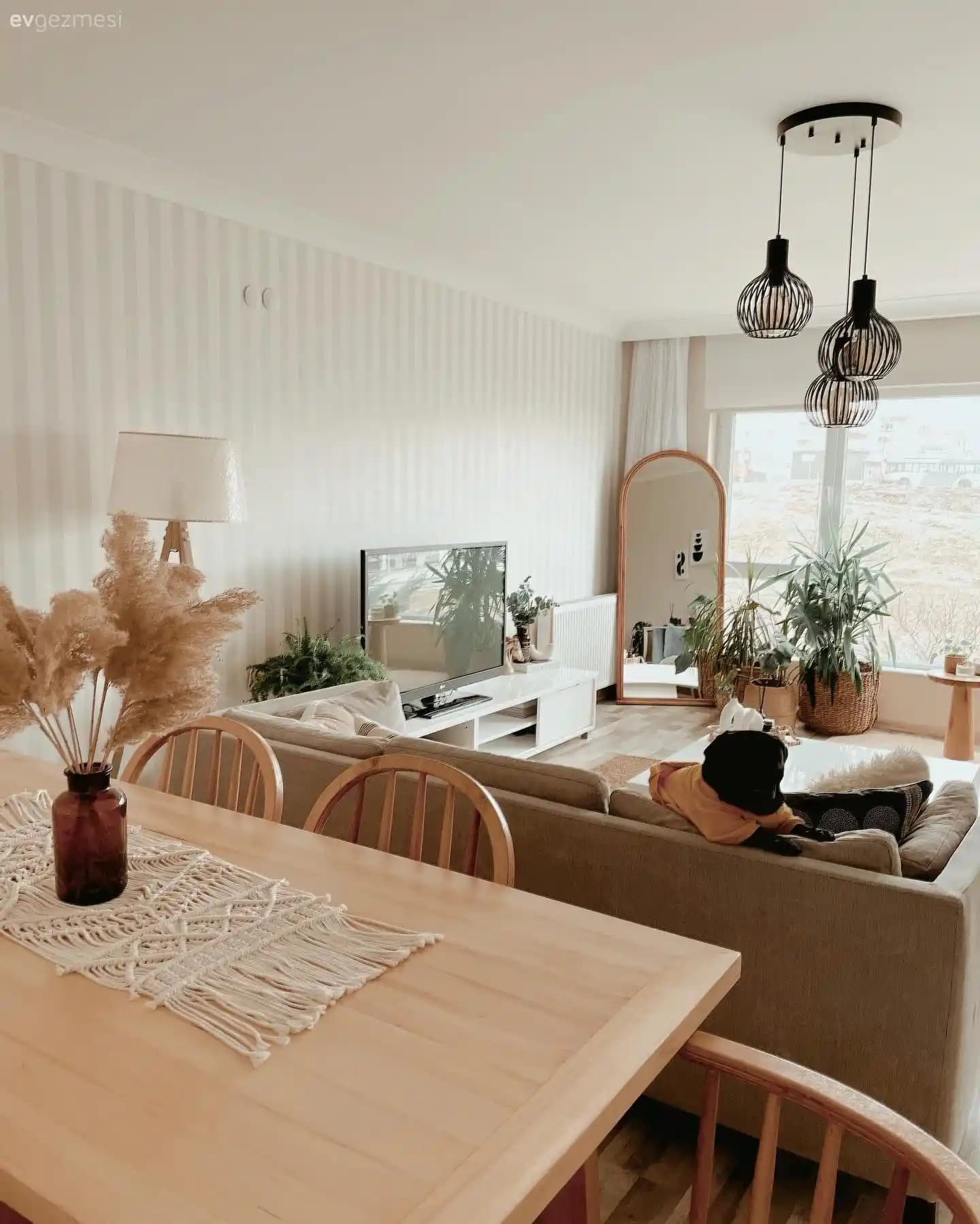 Ev Sıcaklığını Artırmak İçin Dekorasyon ve Yapısal İpuçları