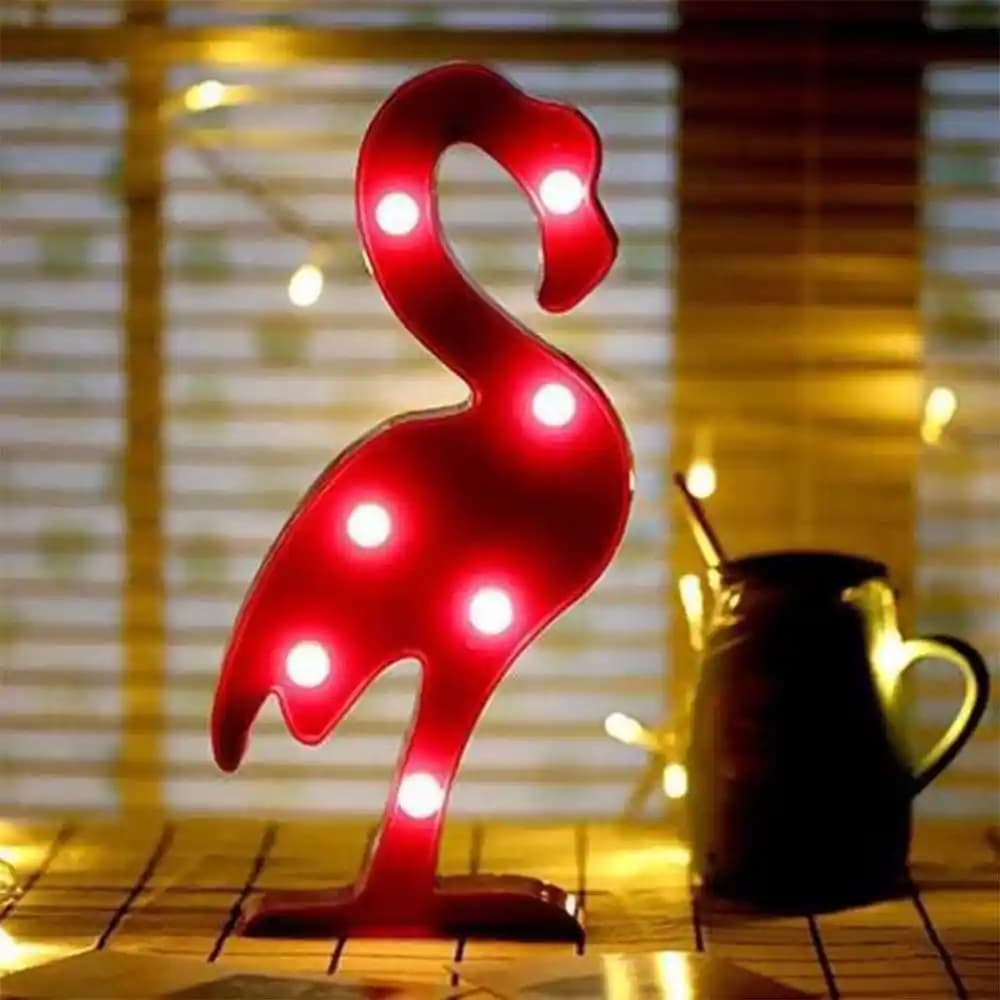 Flamingo Temalı LED Işıklar ile Ev Dekorasyonunuza Renk Katın