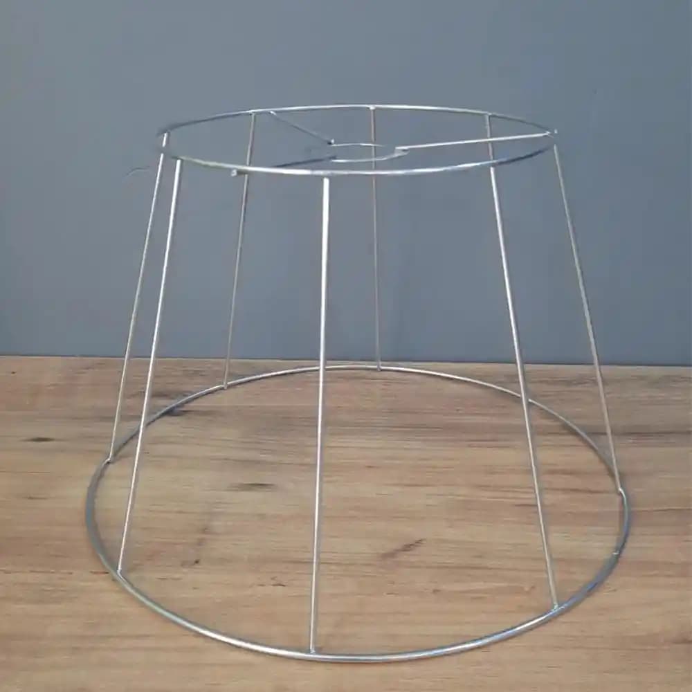 Fonksiyonel Tel Avize İskeletleri: Modern ve Dayanıklı Aydınlatma Çözümleri