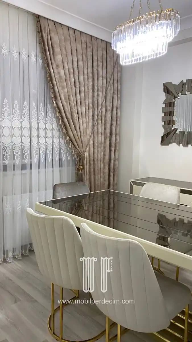 İç Mekan Dekorasyonunda Fon Perdelerin Estetik ve Fonksiyonel Rolü