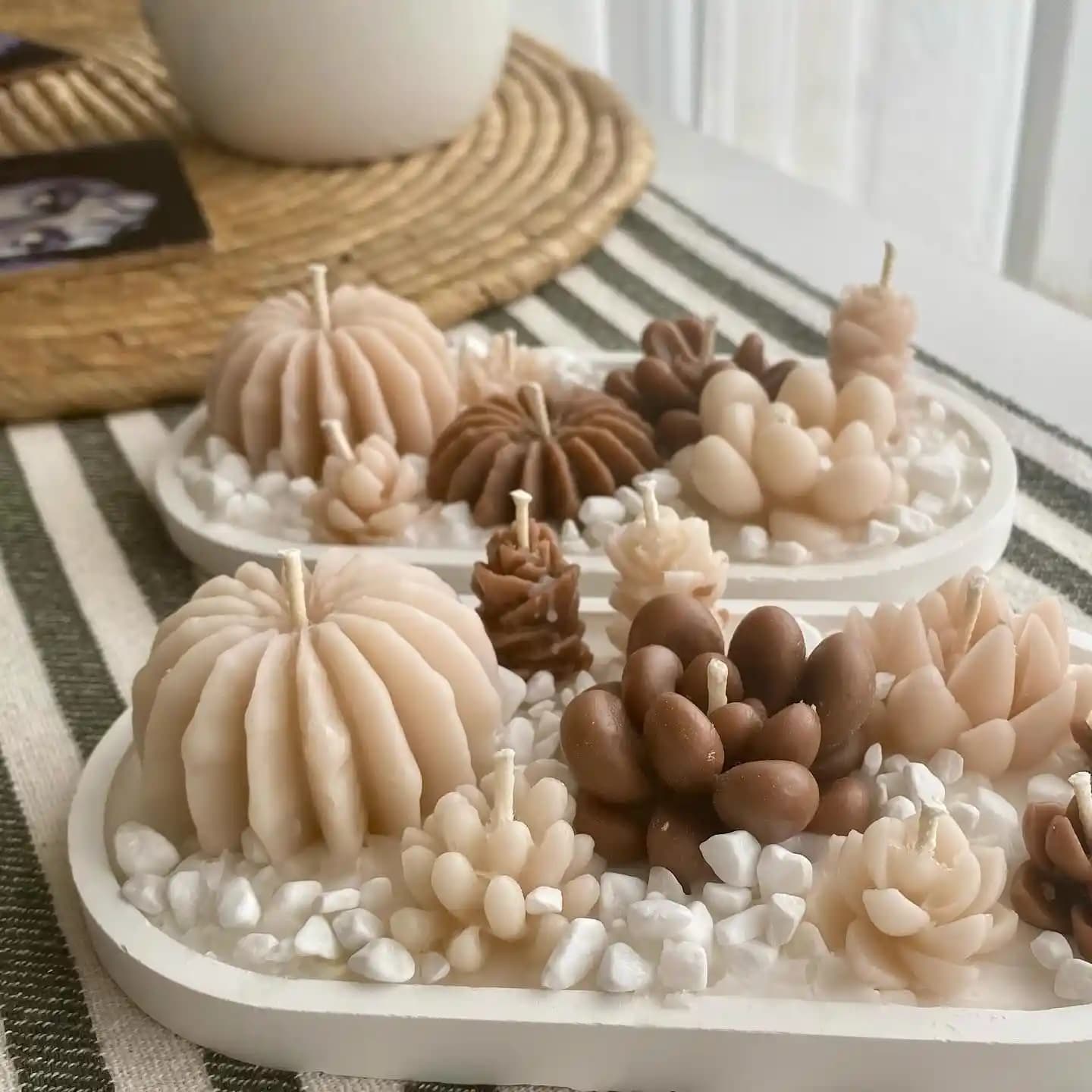 İç Mekan Dekorasyonunda Mumların Doğal ve Şık Kullanımı ve Atmosfer Yaratmadaki Rolü