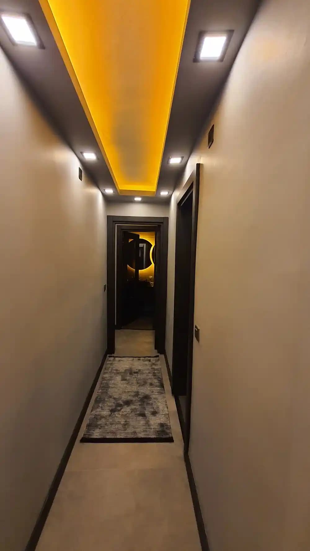 İç Mekanlarda Amber Aydınlatma Çözümleri ve Atmosfer Yaratma Yöntemleri