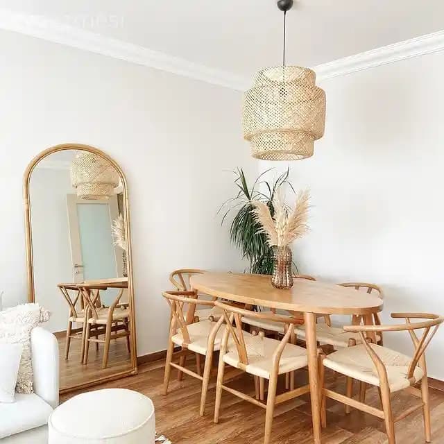 İsveç Tarzı Ev Dekorasyonunda Avize Seçimi ve Kullanımı Rehberi