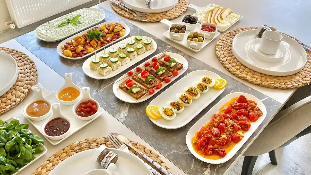 Kahvaltılık Düzenleme ve Dekorasyon İpuçlarıyla Mutfak Şıklığını Artırın
