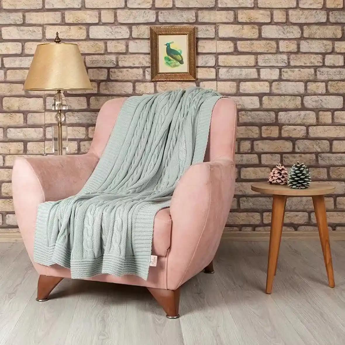 Koltuk Şalı Renk ve Konfor: Estetik ve Rahatlığın Buluşması