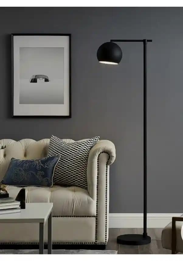 Köşe Lambalarıyla Dekorasyonda Şıklık ve İşlevselliğin Birleşimi