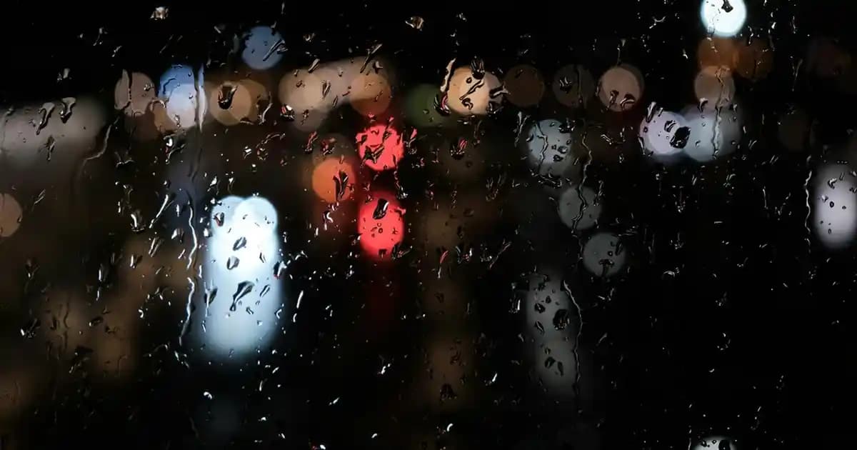 Krem Renk Koltuk Örtüleri ile Ev Dekorasyonunda Şıklık ve Fonksiyonellik Rehberi