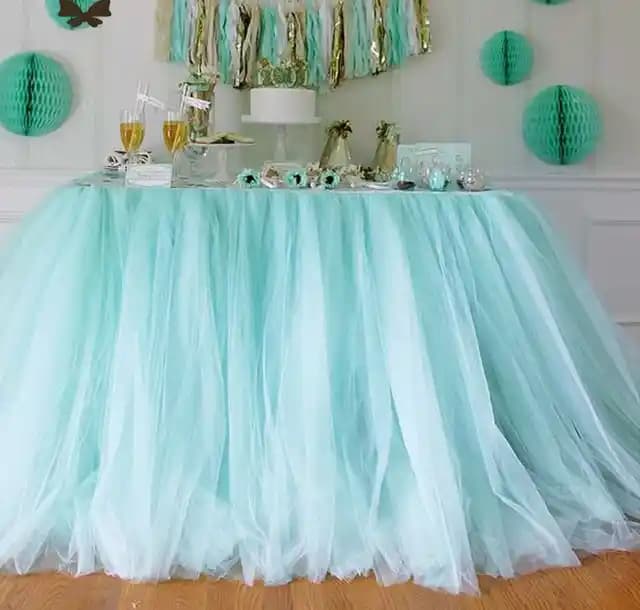 Masa Eteği Dekorasyonunda Estetik ve Fonksiyonelliği Birleştiren En İyi Seçenekler