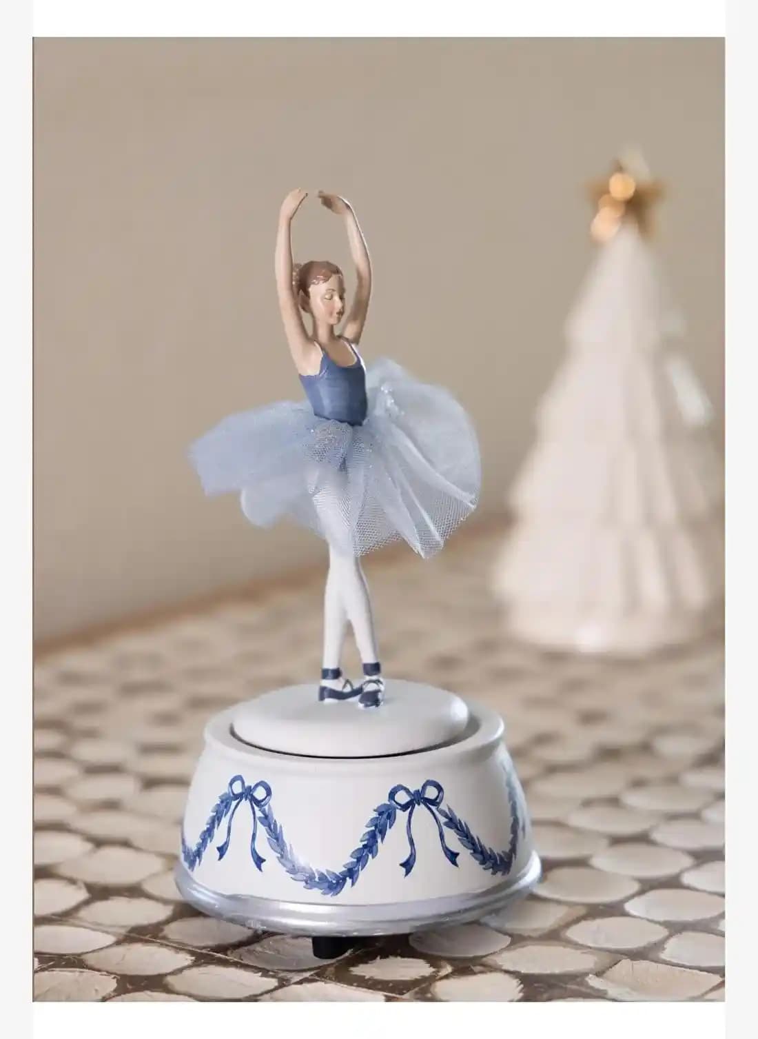 Mekanlara Zarafet Katmak İçin Balerin Müzik Kutuları Özellikleri ve Dekoratif Kullanımı