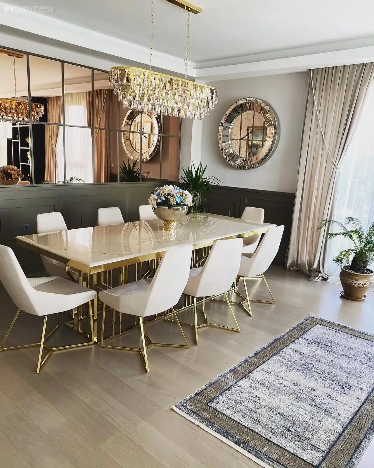 Modern Dekorasyonda Altın Detaylar: Şıklık ve Zarafetin Anahtarları