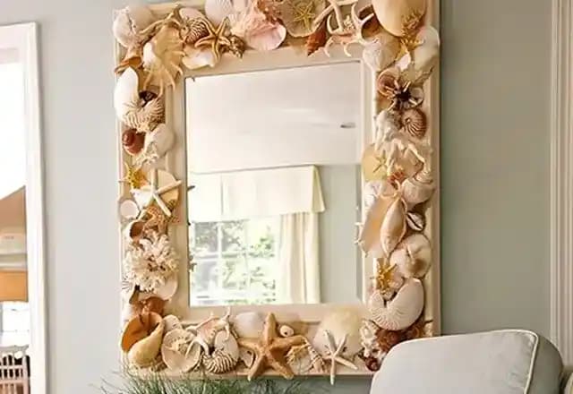 Modern Dekorasyonda Ayna Süsleme Malzemeleri ve Tasarım Trendleri