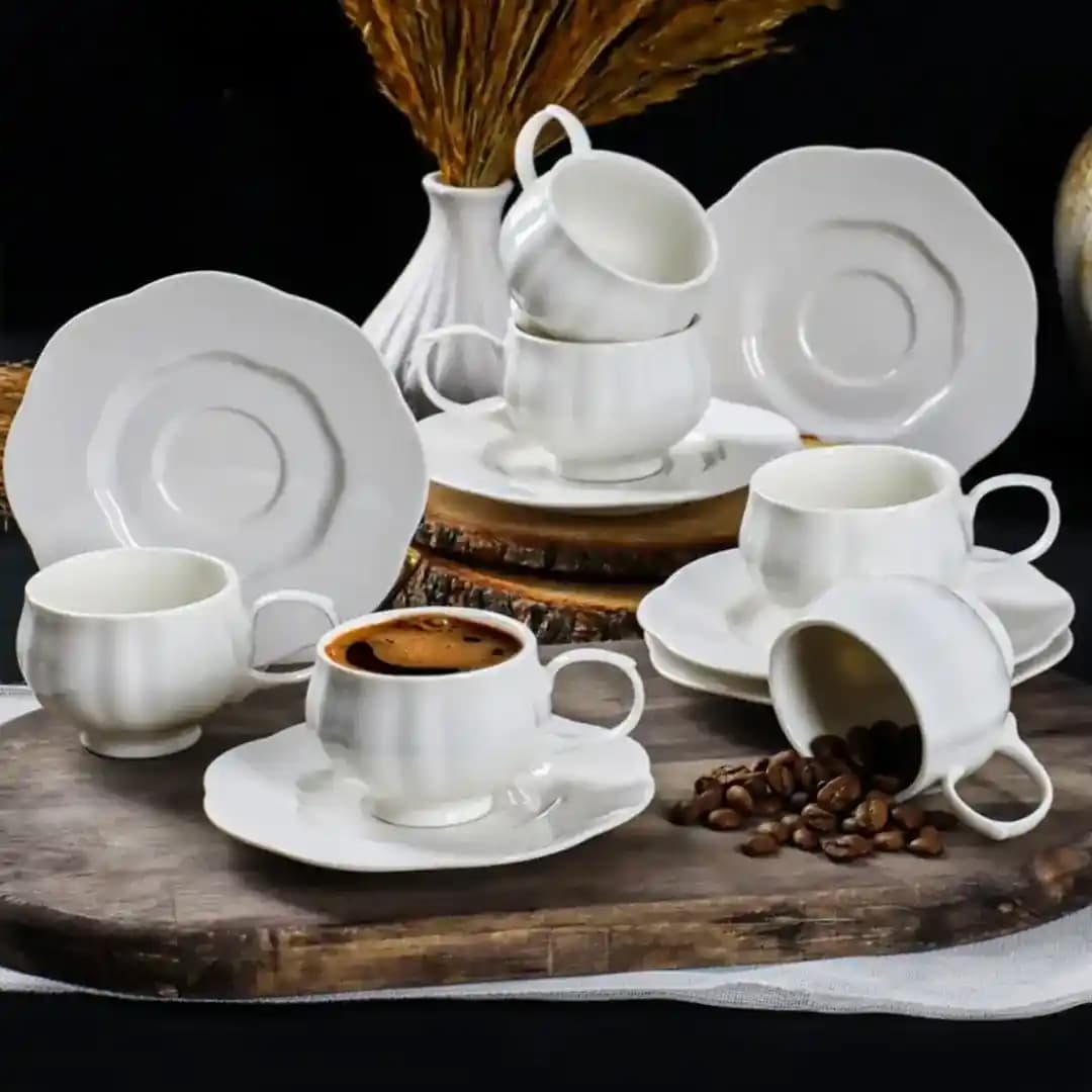 Modern Fincanların Ev Dekorasyonundaki Yeri ve Kullanım İpuçları