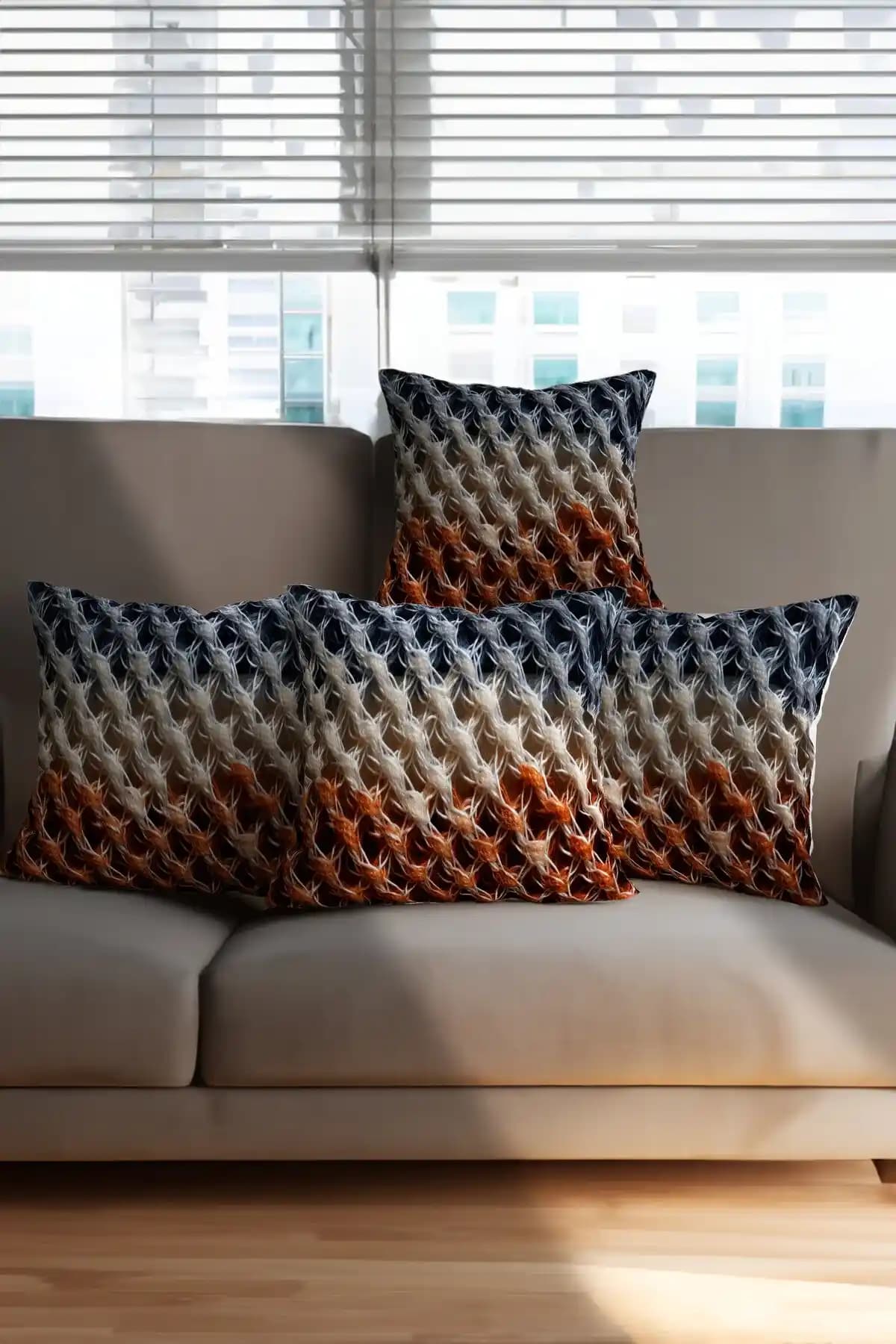 Modern örgü kırlentler ile ev dekorasyonunda şıklık ve fonksiyonellik sağlama