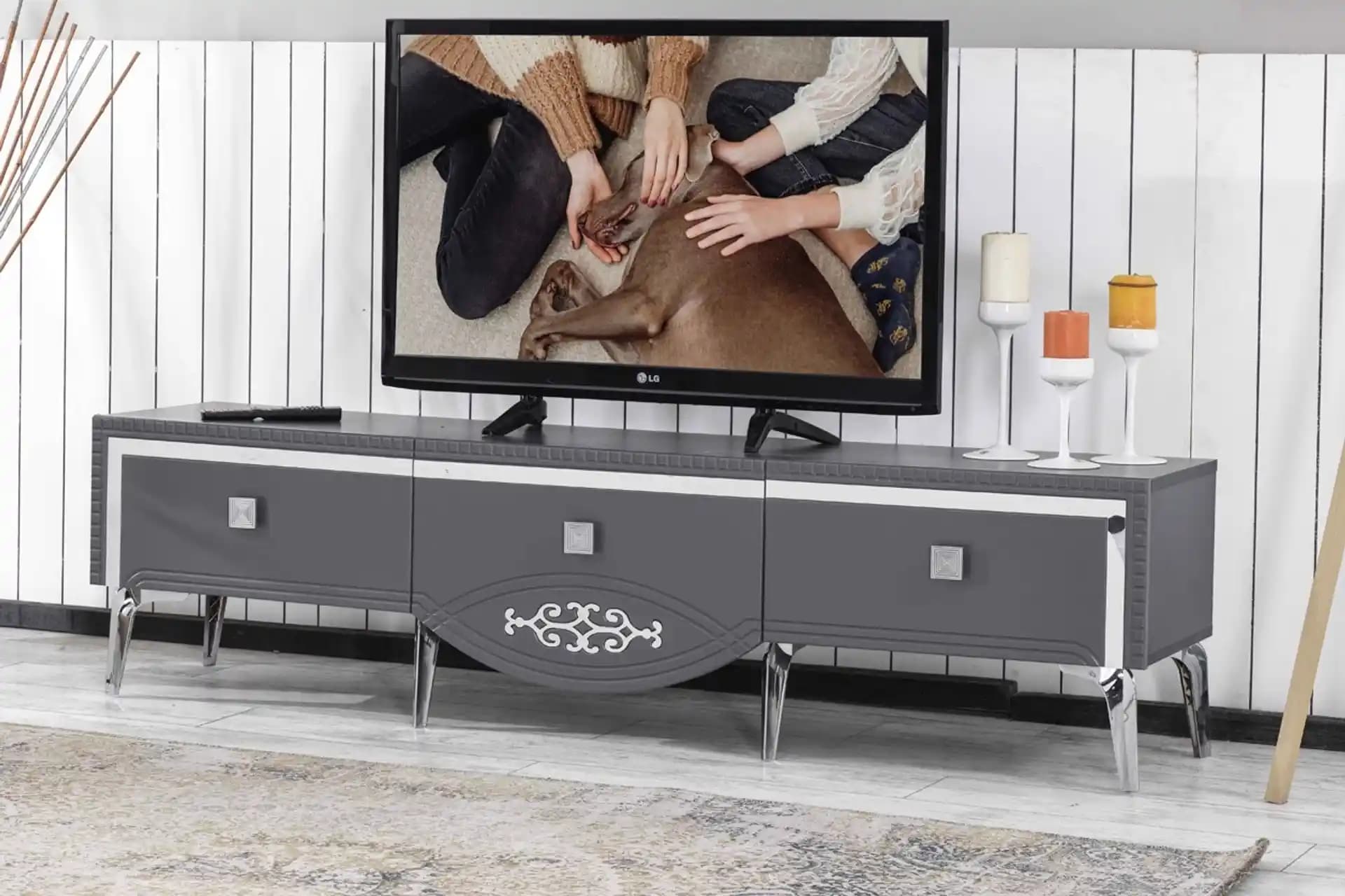 Modern ve Fonksiyonel Dekoratif TV Üniteleriyle Ev Dekorasyonunu Yenileyin