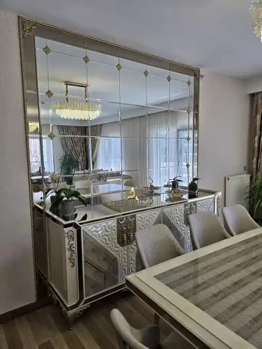 Modern ve Şık Baklava Aynaları ile Ev Dekorasyonunda Fark Yaratın