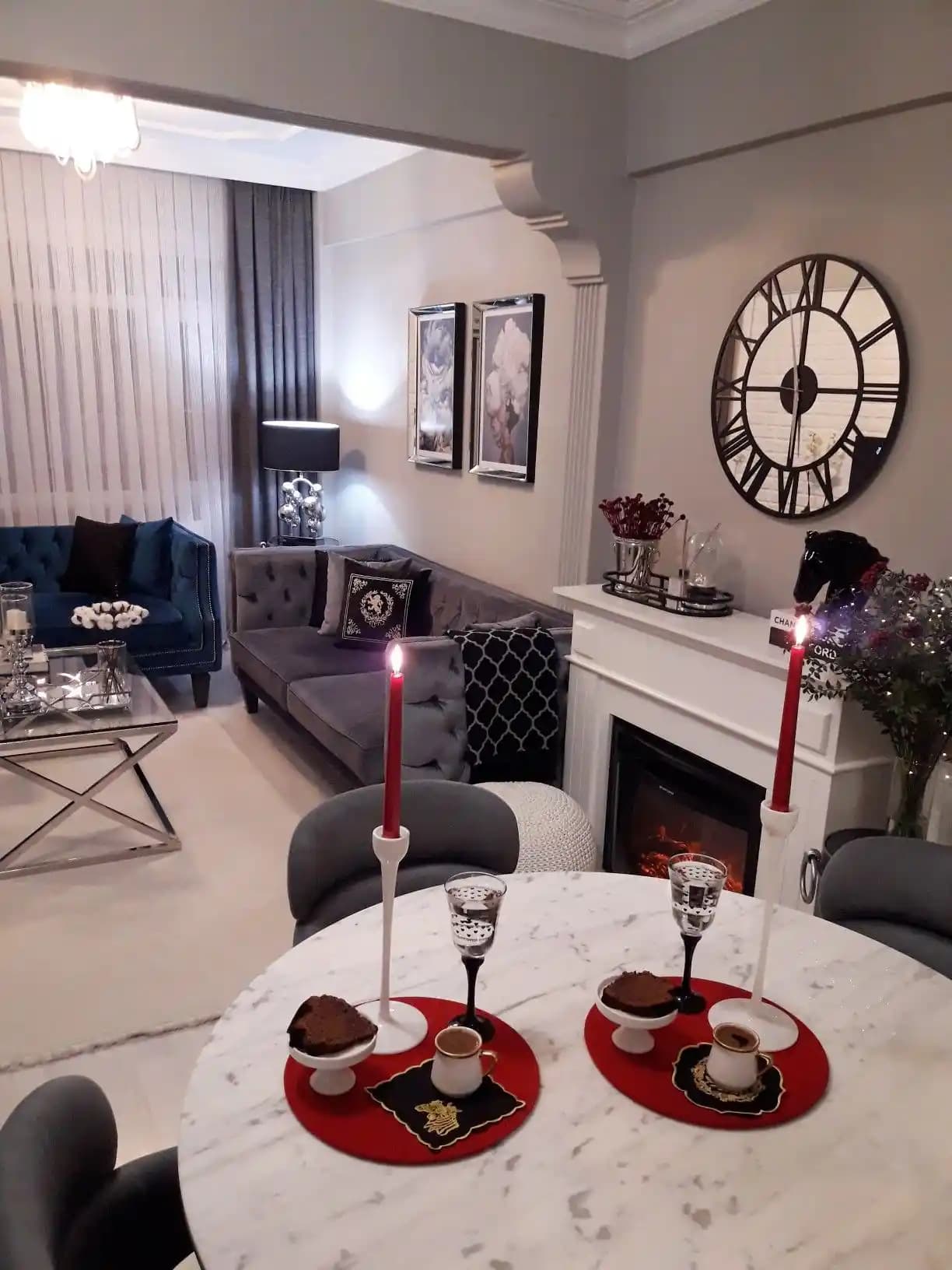 Modern ve Şık Masa Dekorasyonu İçin Güncel Trendler ve Tasarım İpuçları