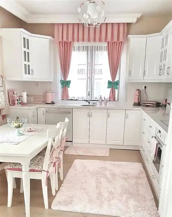 Mutfak ve Ev Dekorasyonunda El Bezi Kullanımının Önemi ve Seçim İpuçları