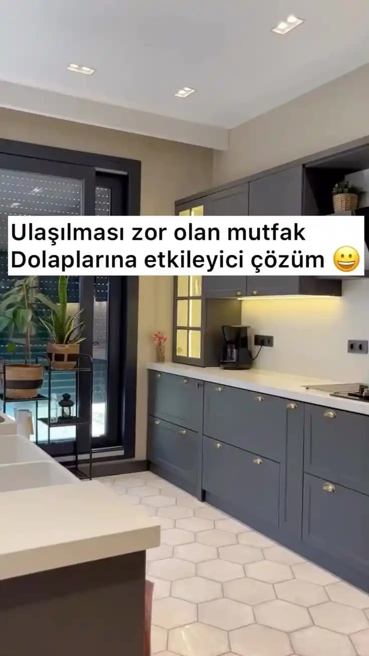 Mutfak Yenileme ve Dekorasyonunda Pratik Çözümler ve Modern Yaklaşımlar