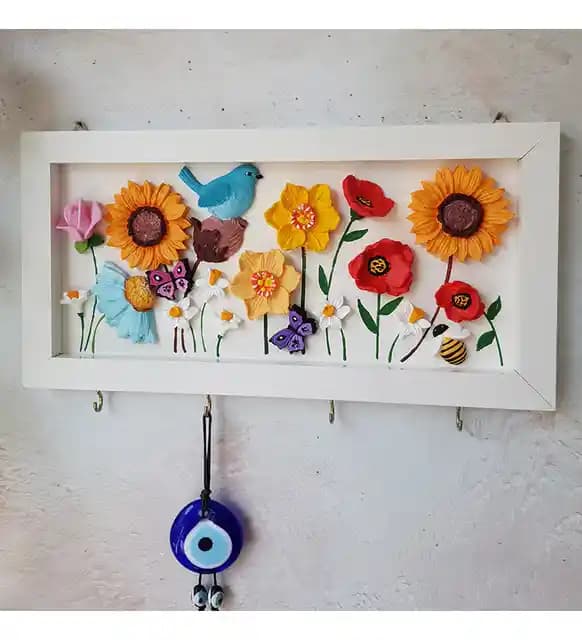 Özel Tasarım Anahtarlıkların Ev Dekorasyonundaki Rolü ve Farklı Malzeme Seçenekleri