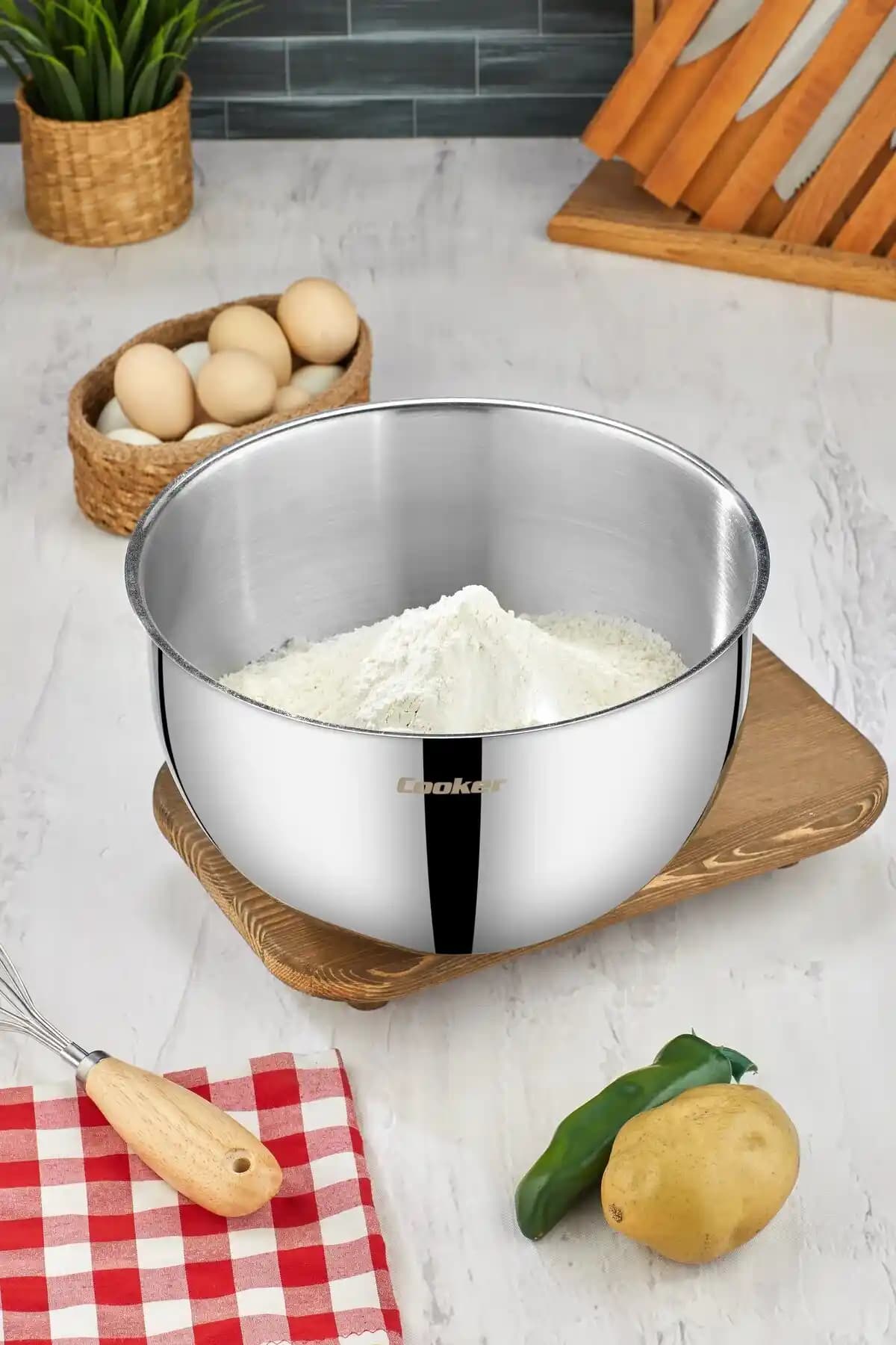 Paslanmaz Çelik Karıştırma Kabı: Dayanıklı ve Hijyenik Mutfak Gereçleri