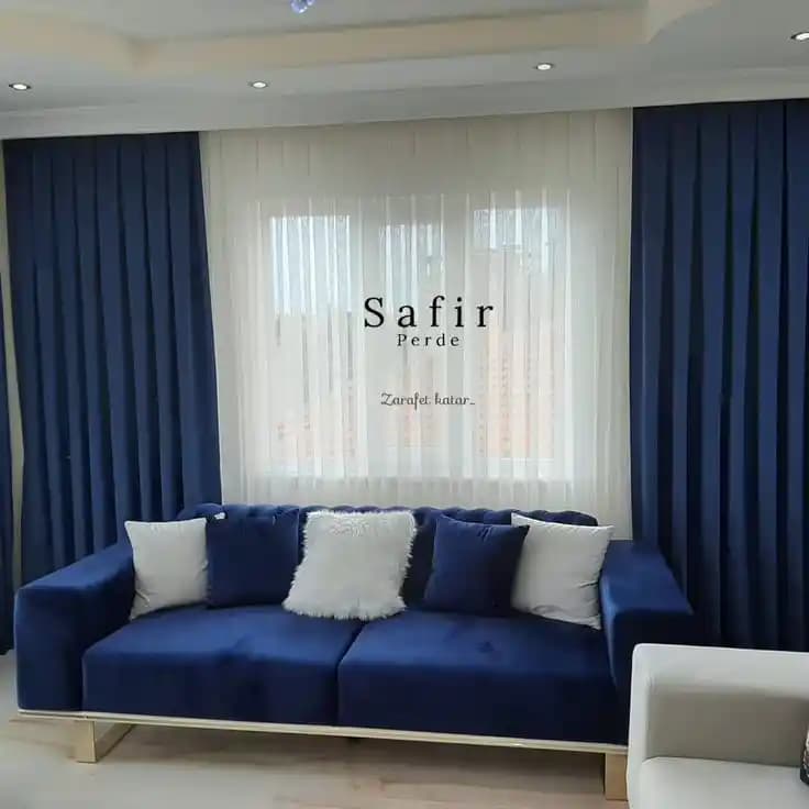 Safir Mavi Perde Fon Tasarımı ile Mekânlara Zarif ve Modern Dokunuşlar
