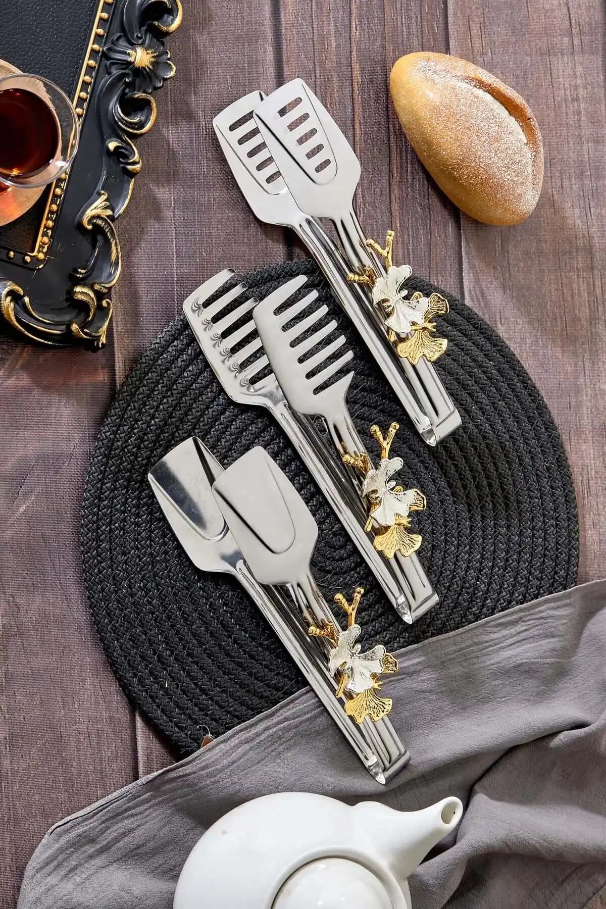 Servis Kaşığında Estetik ve Fonksiyonellik: Modern ve Dayanıklı Mutfak Aksesuarları