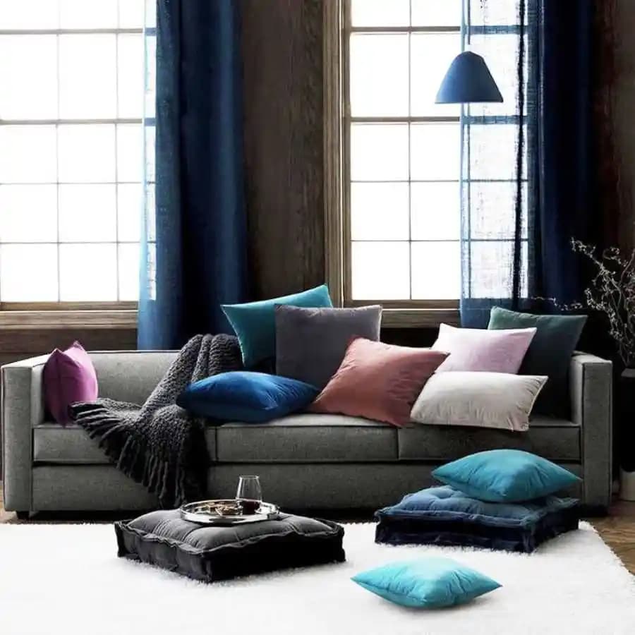 Şık Oturma Alanları İçin Yastık Seçenekleri ve Dekorasyon İpuçları