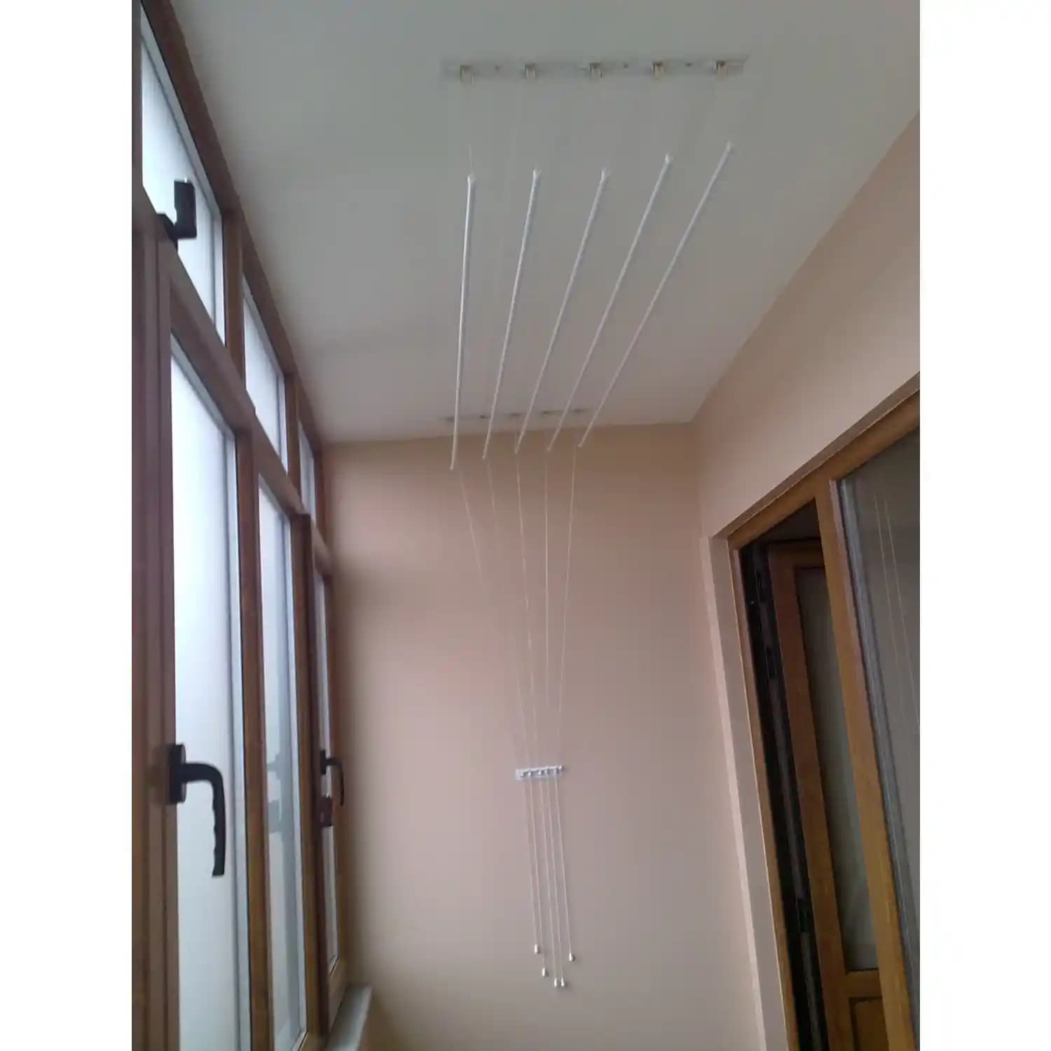 Tavan Tip Çamaşır Askılıklarının Modern Tasarımları ve Kullanım İpuçları