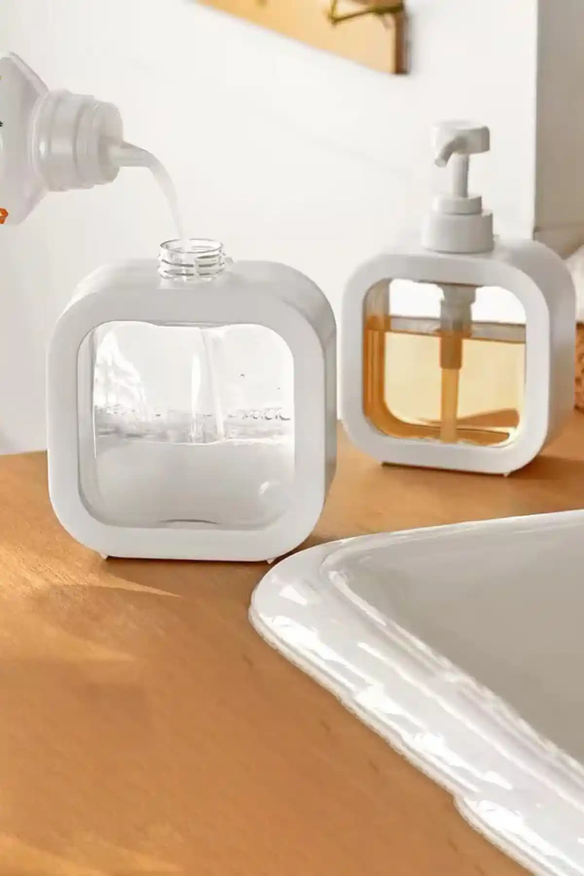 Tezgah Üstü Bulaşık Deterjanlıkları: Fonksiyonellik ve Dekoratiflik Bir Arada