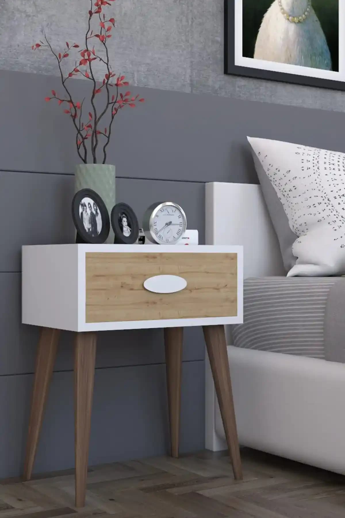 Yatak Odası Dekorasyonunda Komodin Seçimi ve Trendler Hakkında Kapsamlı Rehber