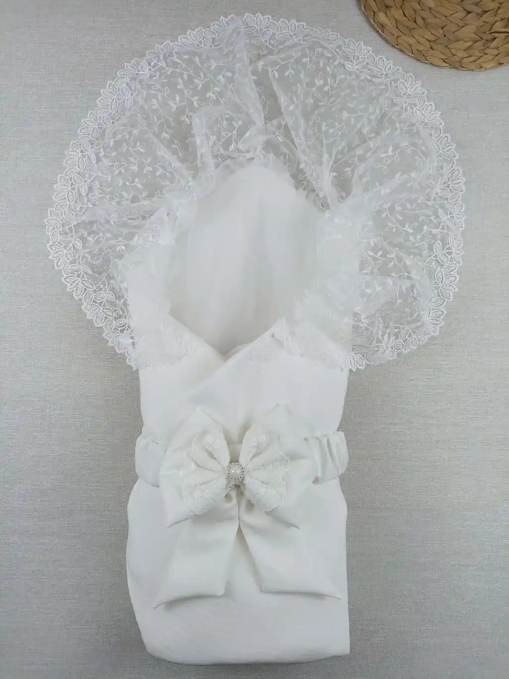 Yenidoğanlar İçin Bambu Kundaklar: Doğal ve Güvenli Bebek Uyku Çözümleri