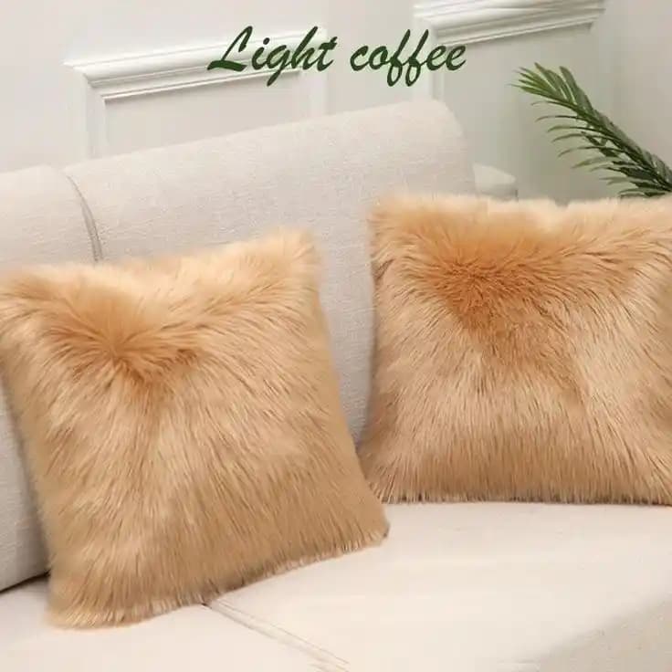 Yu<muş>ak Peluş Örtüler ile Ev Dekorasyonunda Sıcaklık ve Estetik Denge