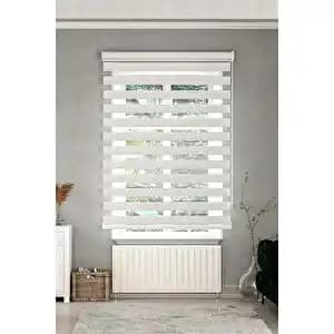 Zebra Perdeler Beyaz Renk ve 90x200 Ölçü Seçenekleriyle Modern İç Mekan Dekorasyonu