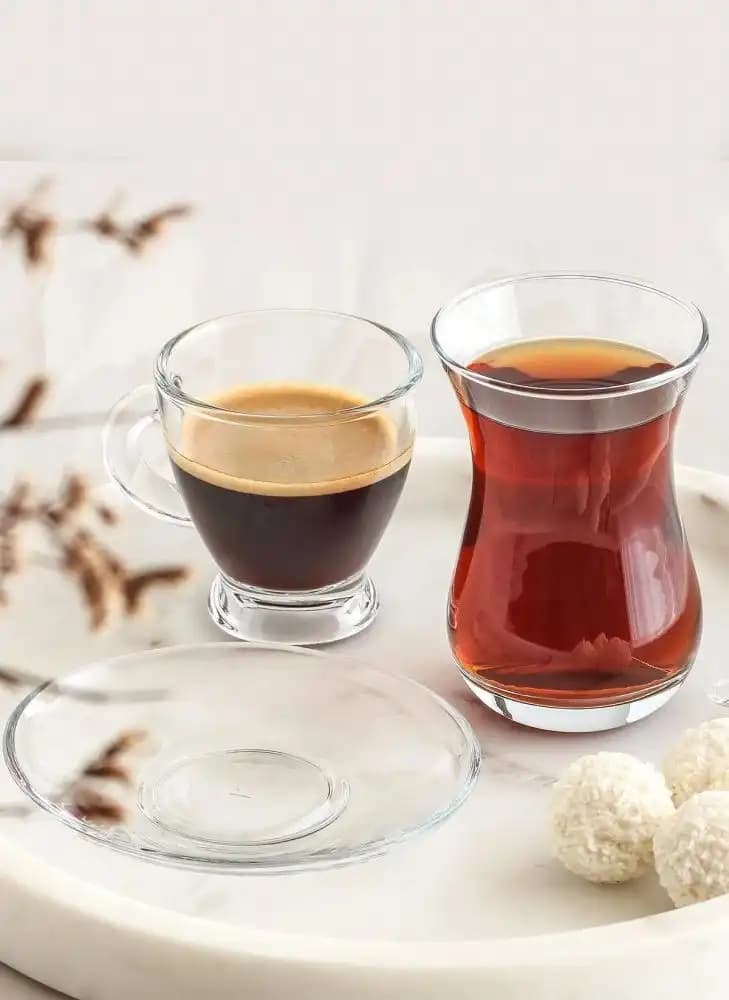 Çay Bardağı Şeklinde Kahve Fincanlarıyla Evinize Özgün ve Şık Dokunuşlar