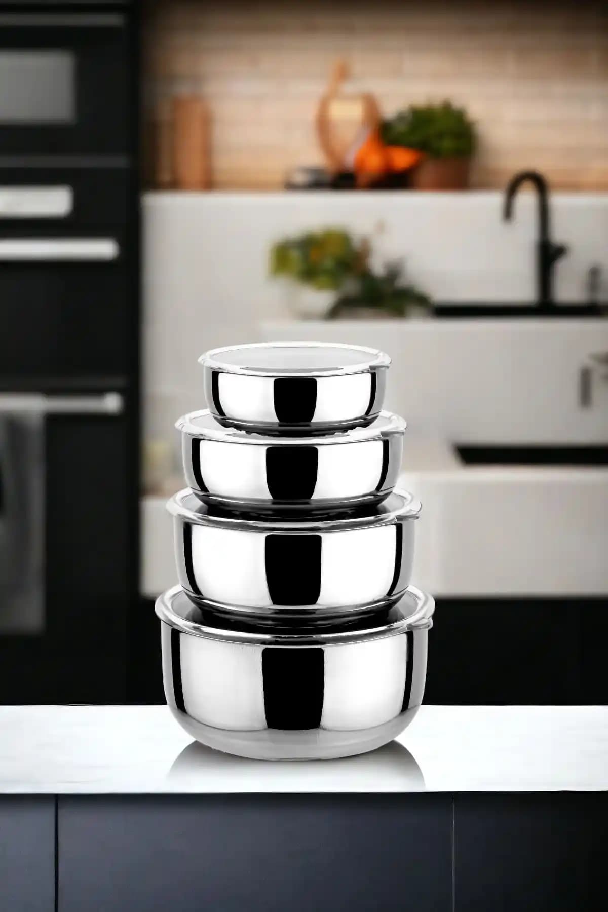 Çelik Kapaklı Saklama Kabı ile Modern ve Fonksiyonel Mutfak Dekorasyonu