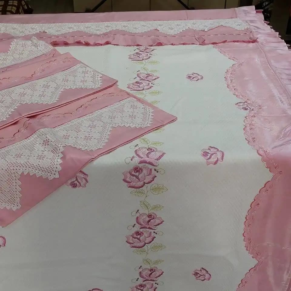 Çeyizlik Nevresim Takımı Dantel Modelleriyle Yatak Odalarınıza Şıklık Katın