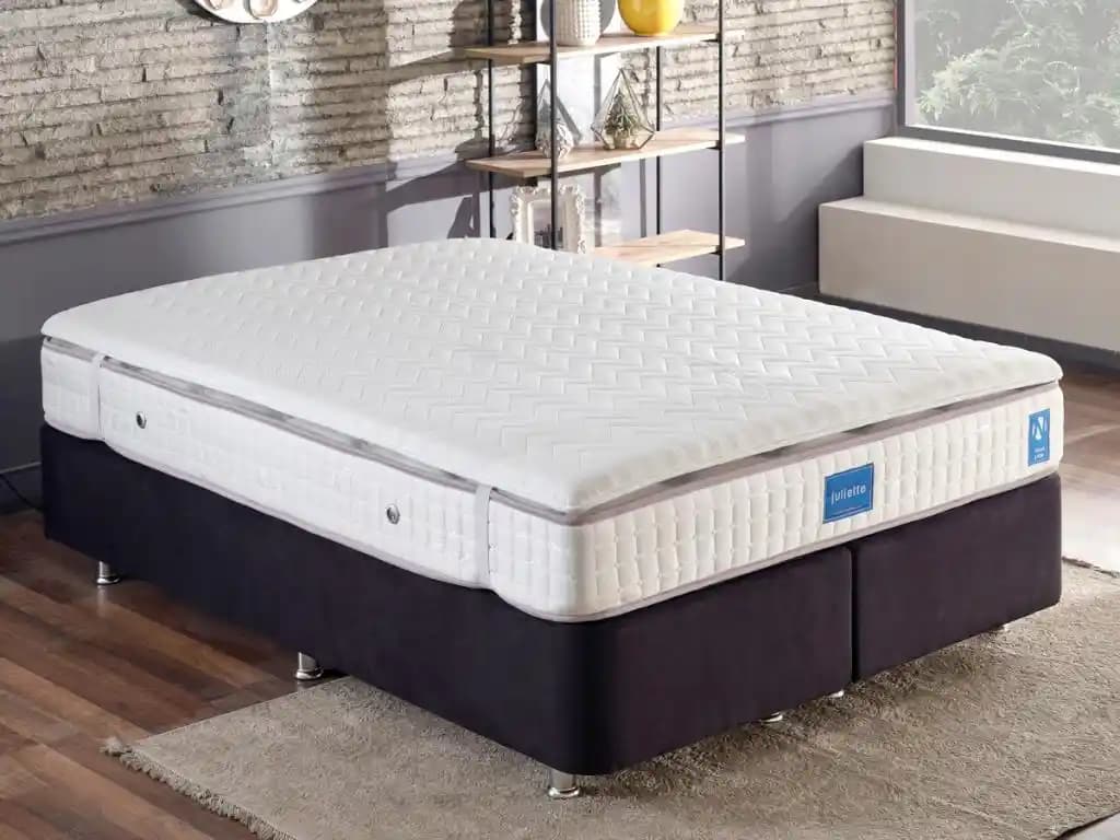 Çift Kişilik Şilte Seçimi ve Dekorasyonda Konfor ile Estetiğin Buluşması